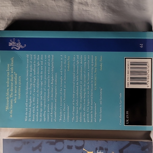 3 x Russian themed paperbacks - Picture 6 of 8